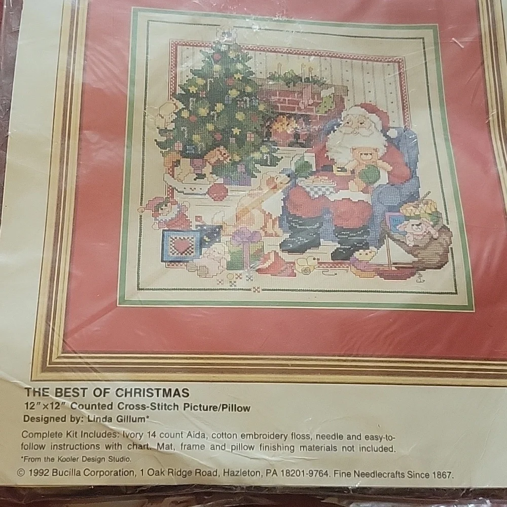Bucilla Christmas Counted Cross Stitch Kit Santa Claus #82989 Vintage 1992